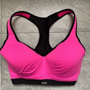Victoria’s Secret pink sports bra 32 DDD